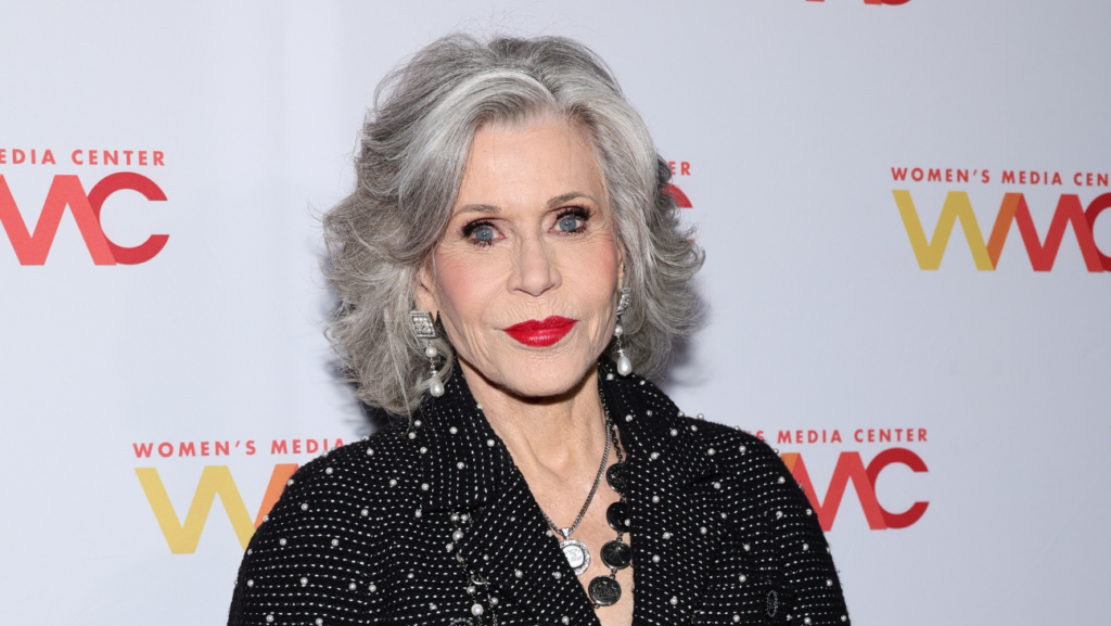 Jane Fonda Pays